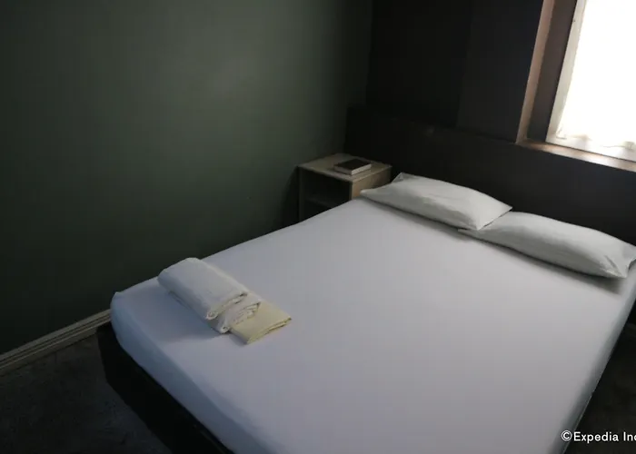 Rb Bed And Breakfast